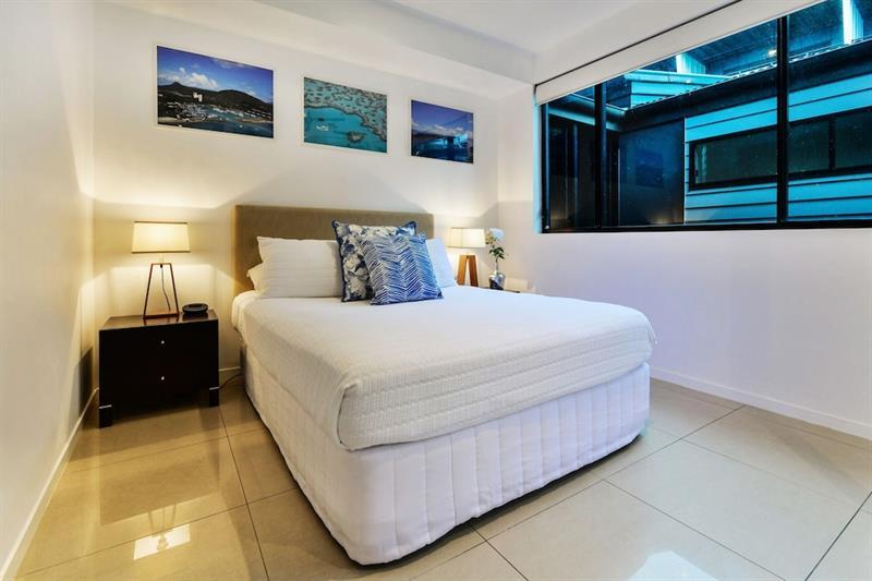 Hotel 12 The Edge Oceanfront Deluxe 3 Bedroom Near Marina With Golf Buggy 4*