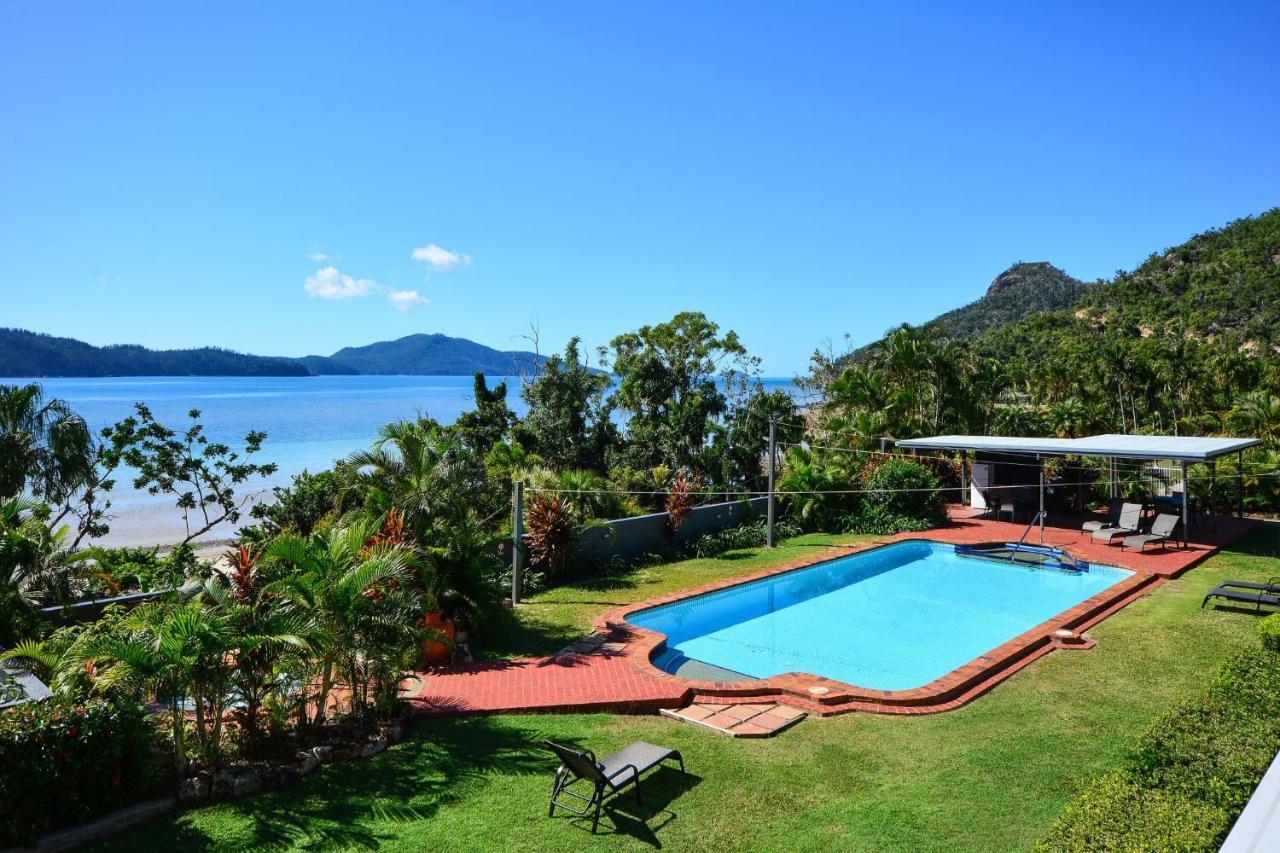 Beach Lodges *