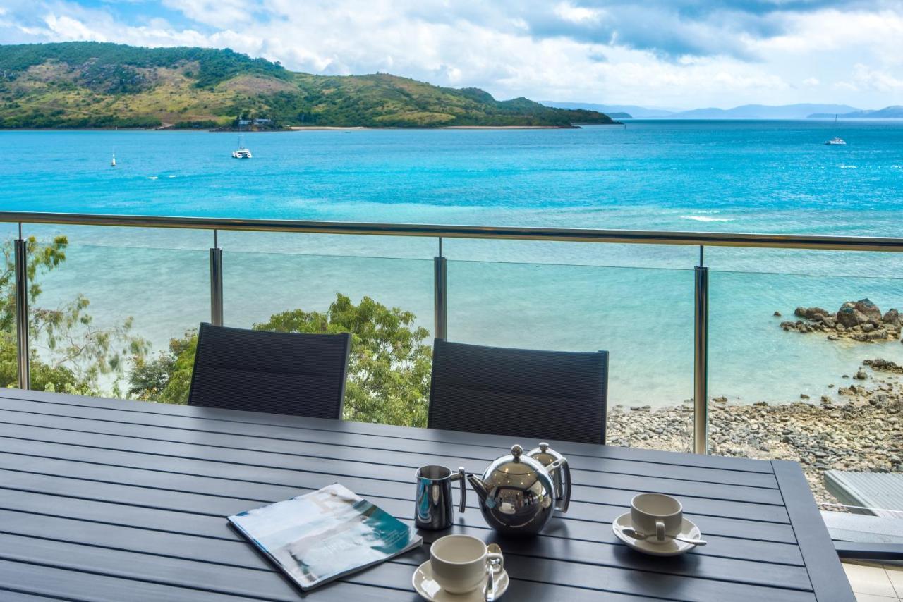 Edge On By Hiha * Hamilton Island