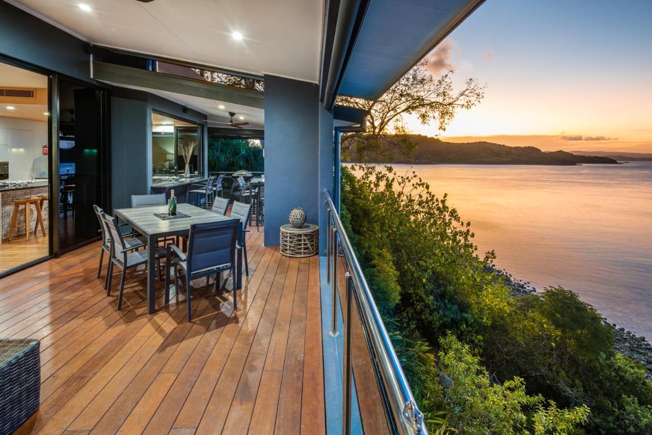 Edge On By Hiha Hamilton Island