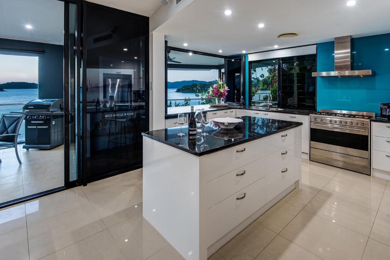 Apartment Edge On By Hiha Hamilton Island