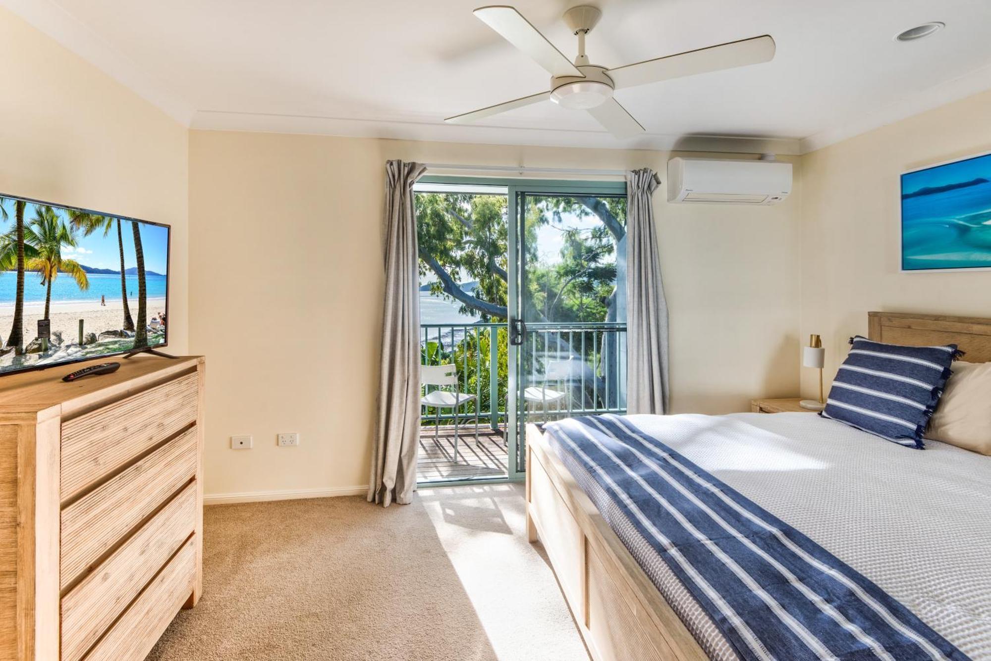Sunset Waters Apartment Hamilton Island
