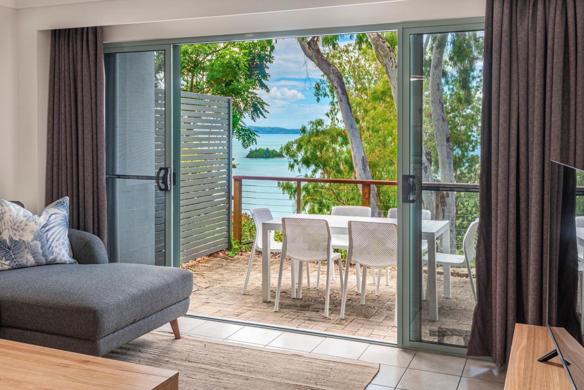 Apartment Sunset Waters Hamilton Island