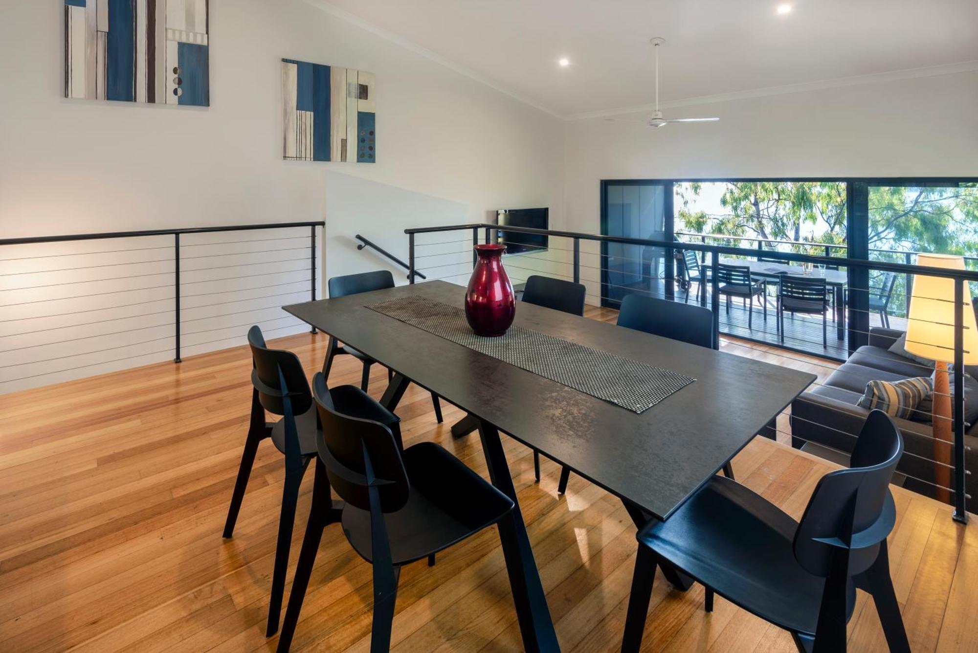 Apartment Shorelines Hamilton Island