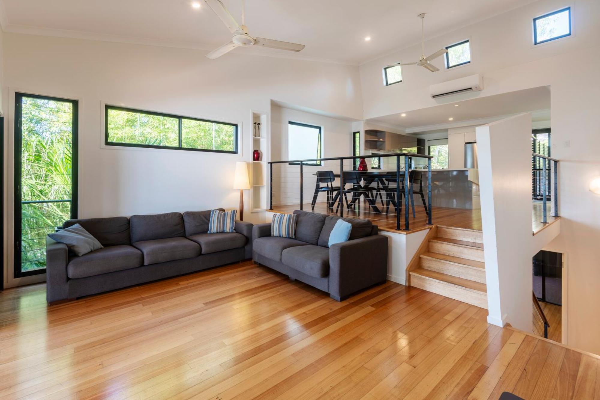 Shorelines Apartment