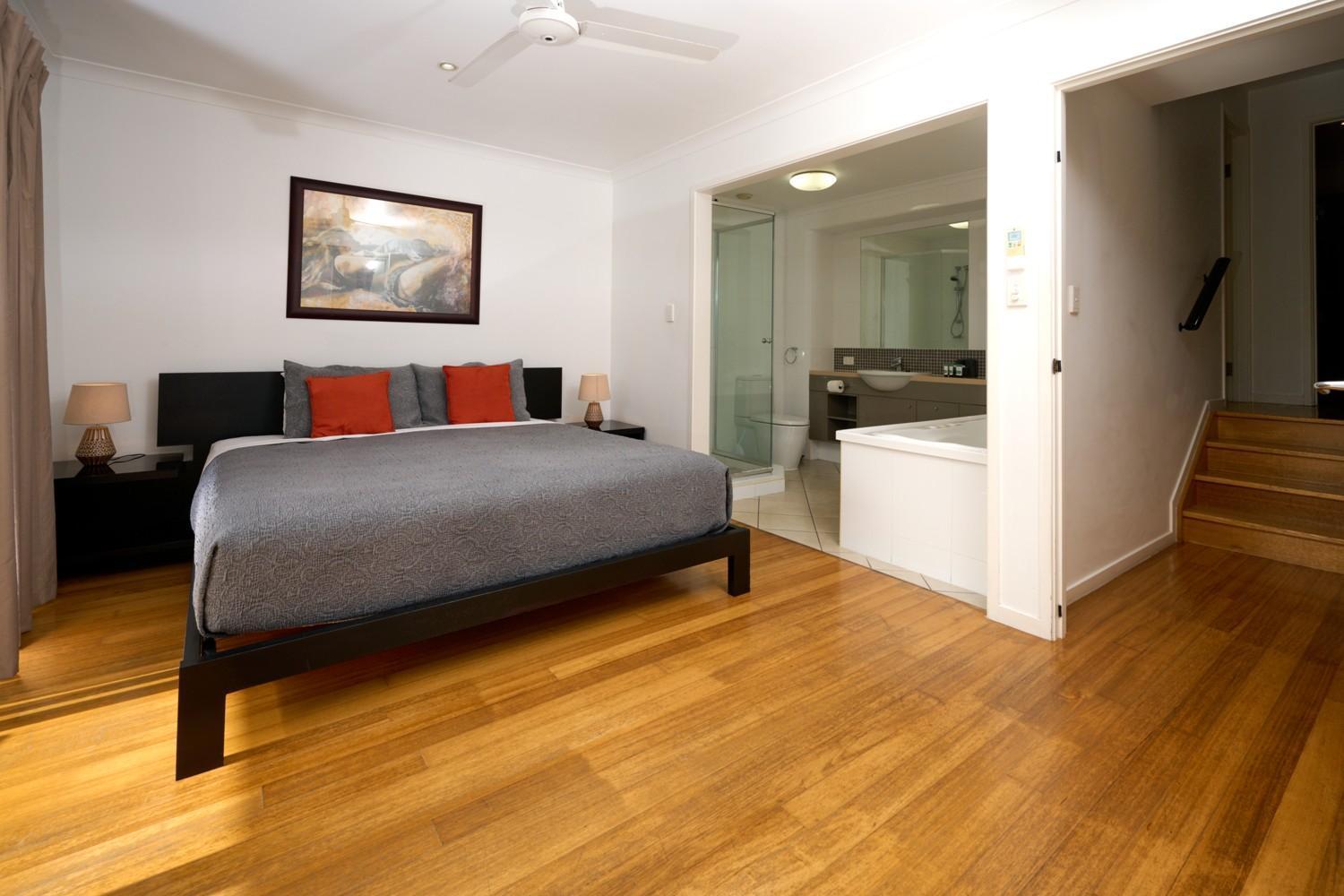 Apartment Shorelines Hamilton Island