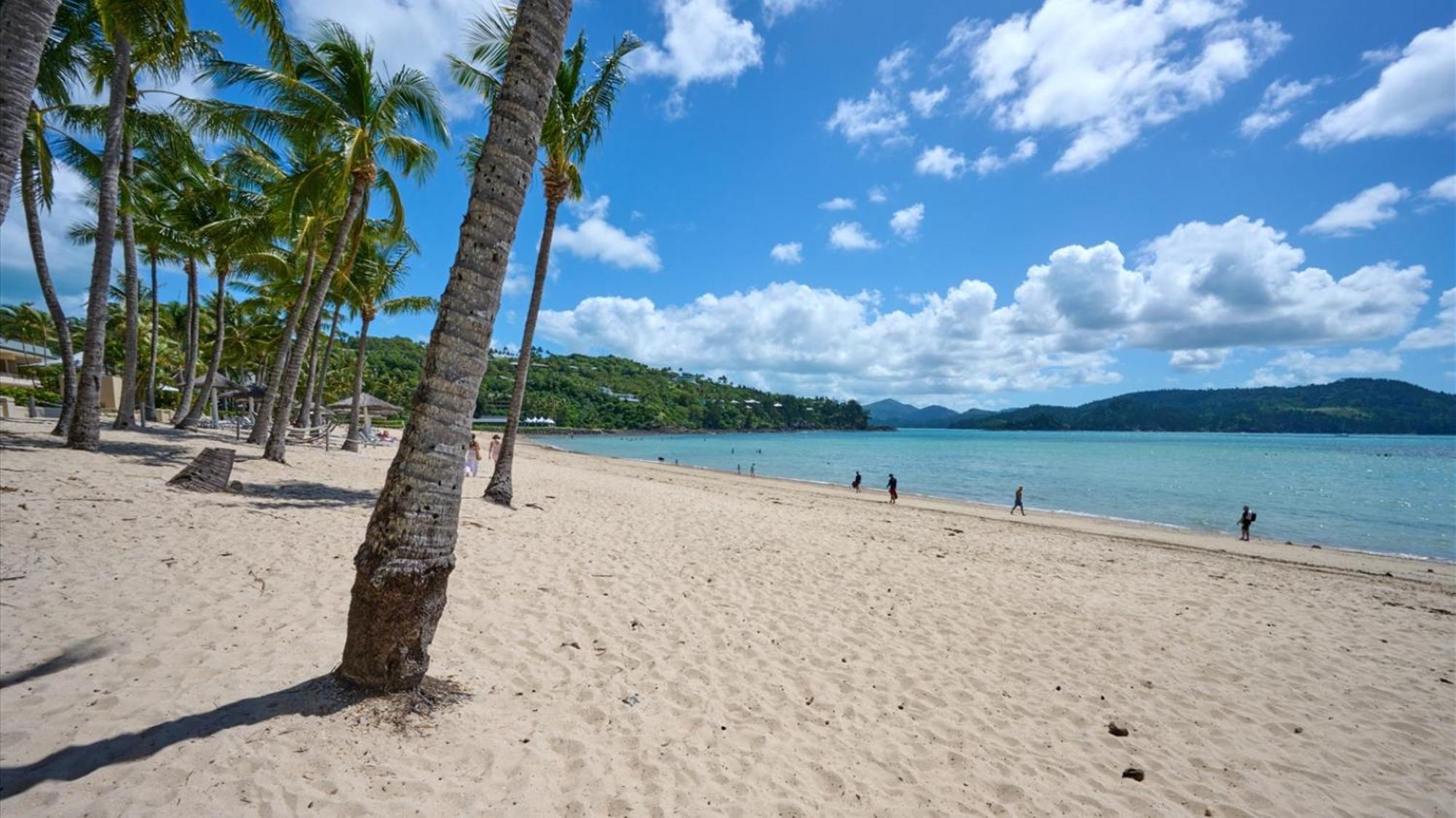 Pavillions 11 On Hamilton Island, Waterfront With Private Pool And Buggy * Hamilton Island