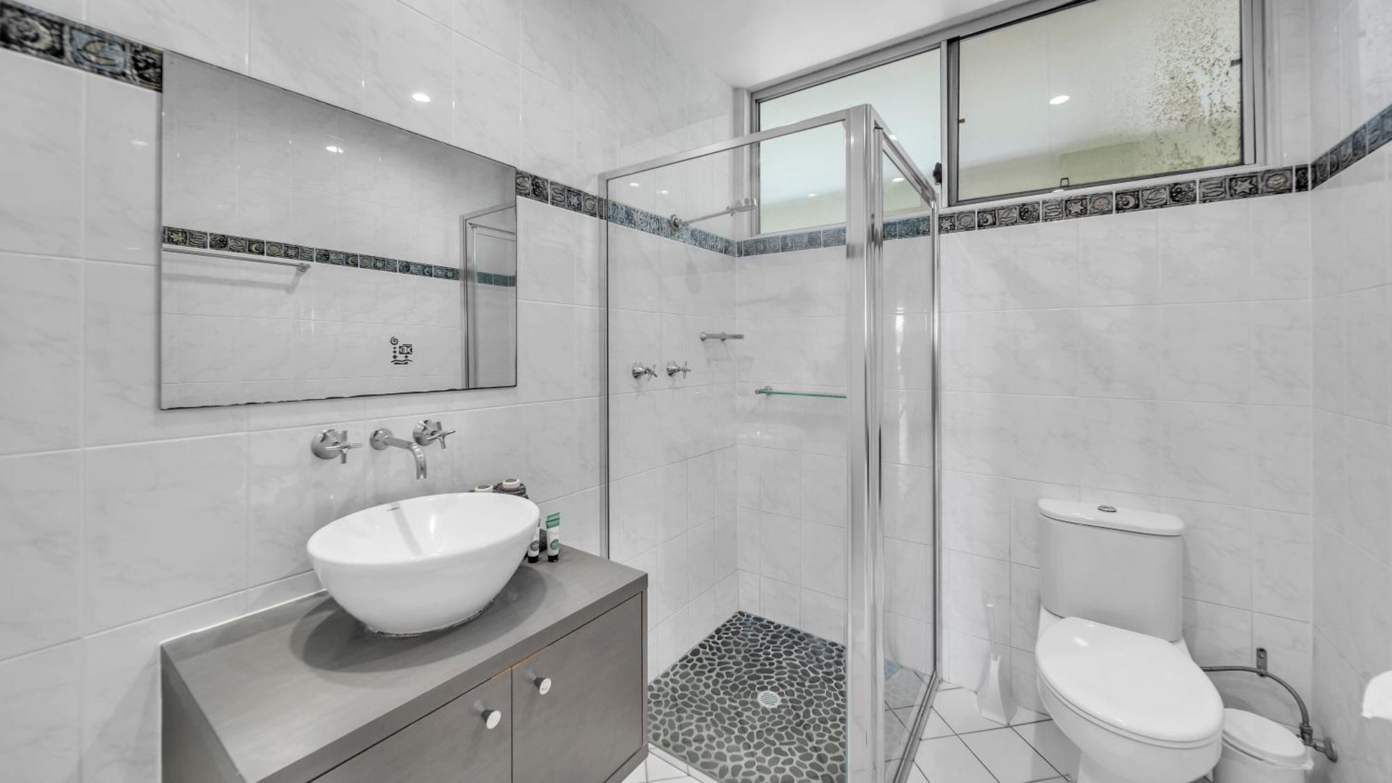 Lagoon Beachfront 206 On By Hamorent * Hamilton Island