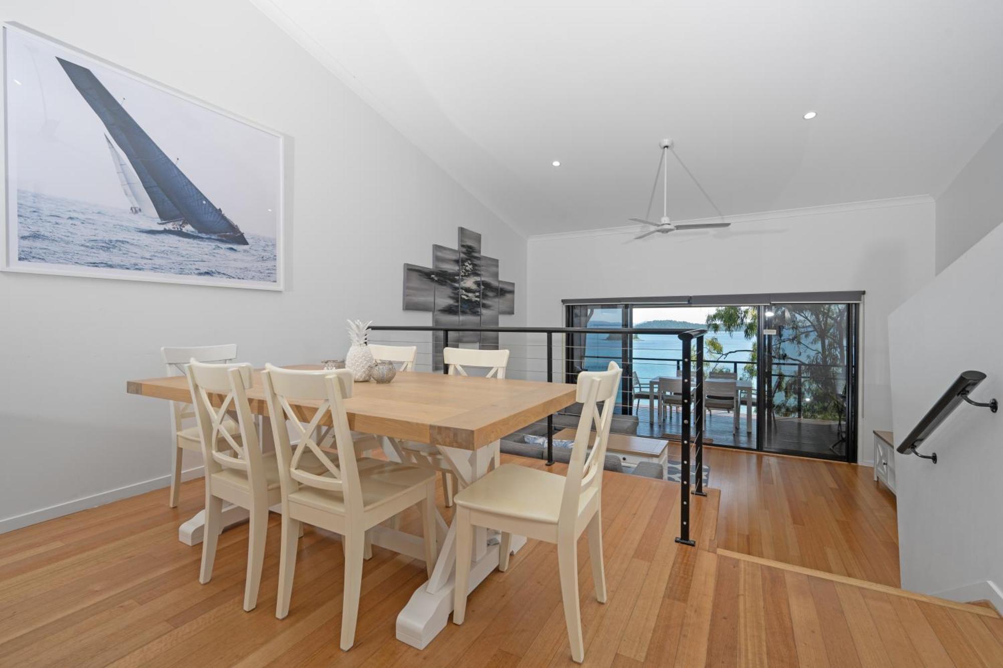 Shorelines Apartment Hamilton Island