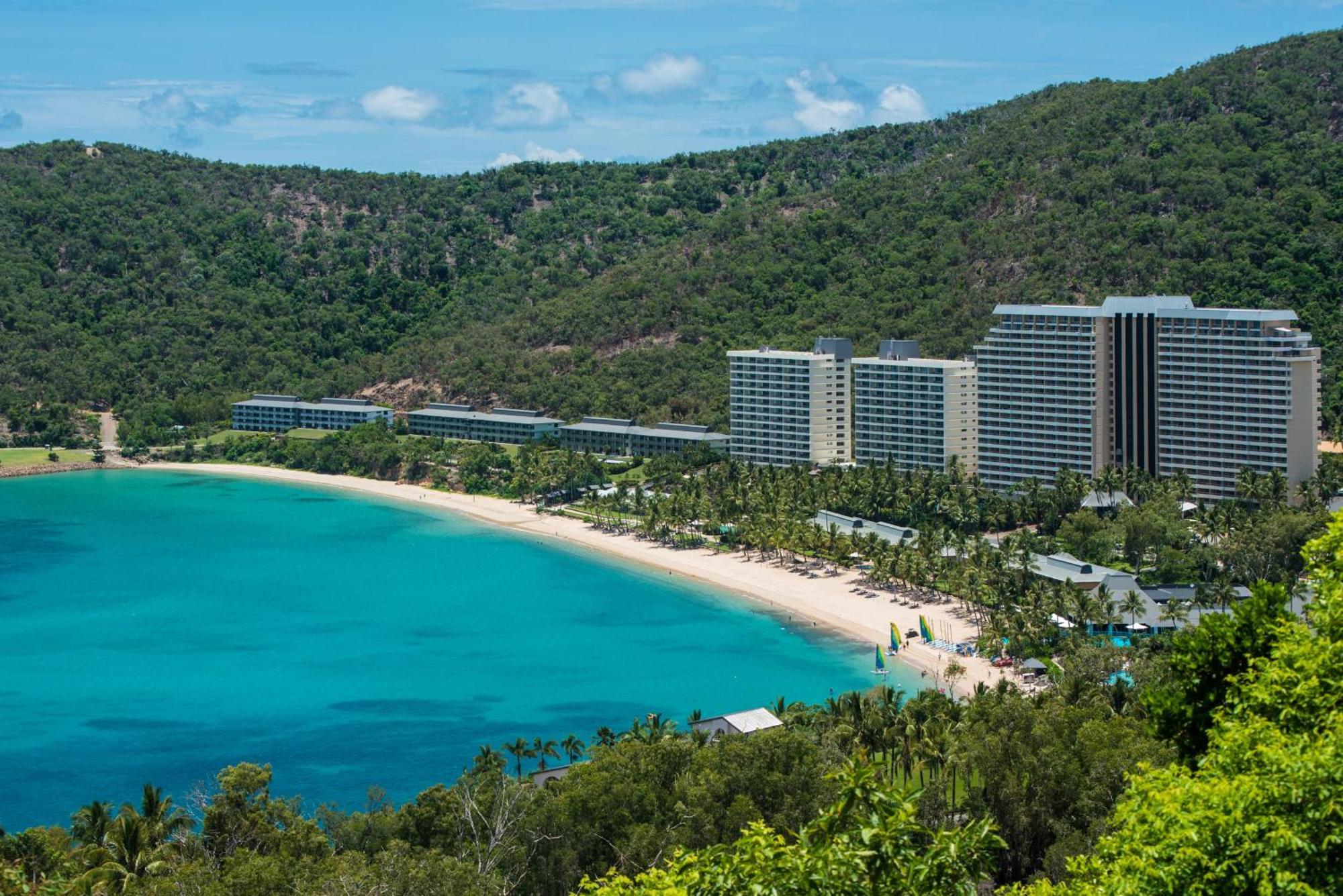 Beach Lodges *