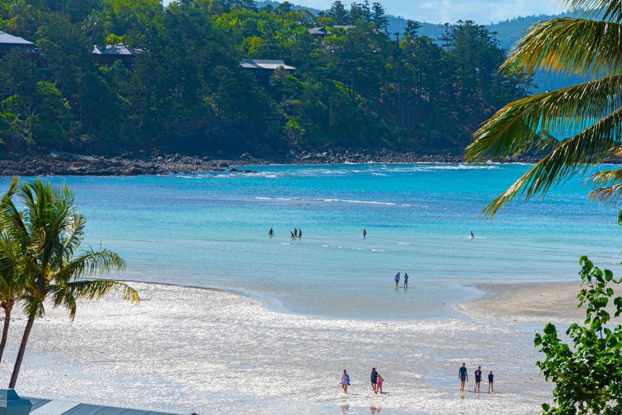 Beach Lodges *