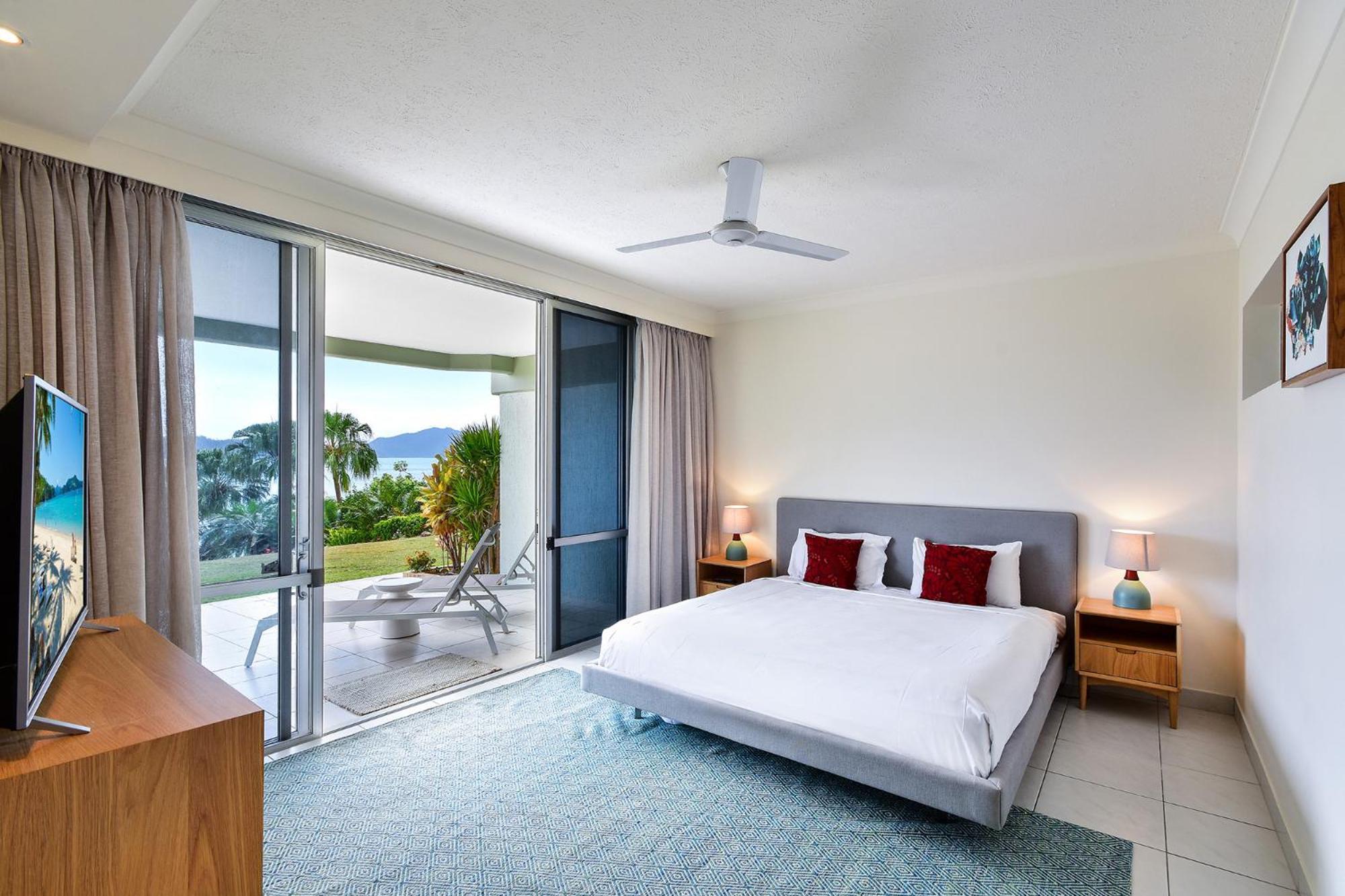 Beach Lodges * Hamilton Island