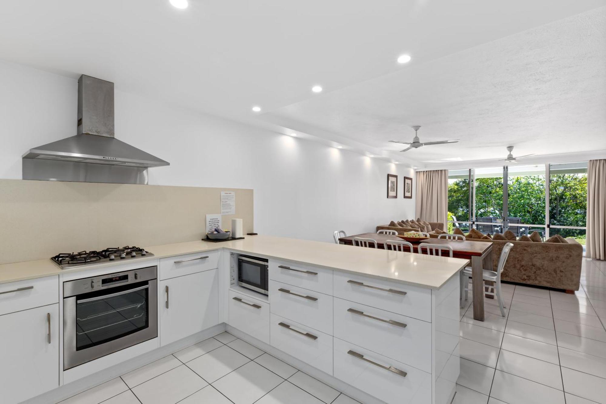 Lagoon Apartments On Hamilton Island By Hiha Apartment