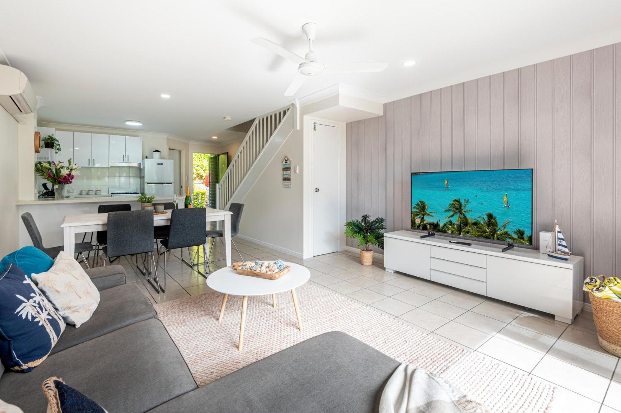 Sunset Waters Apartment Hamilton Island