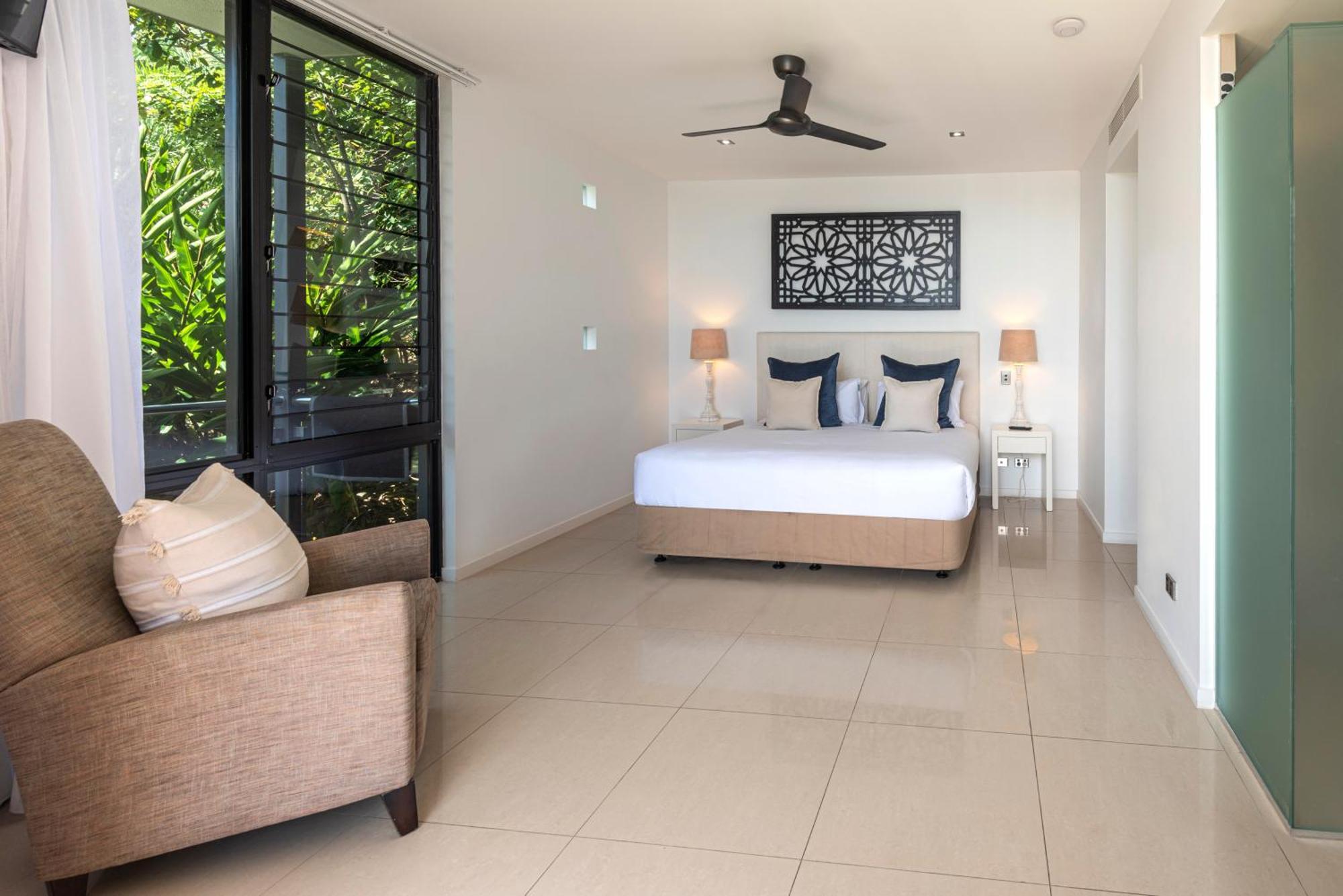 Apartment Edge On By Hiha Hamilton Island