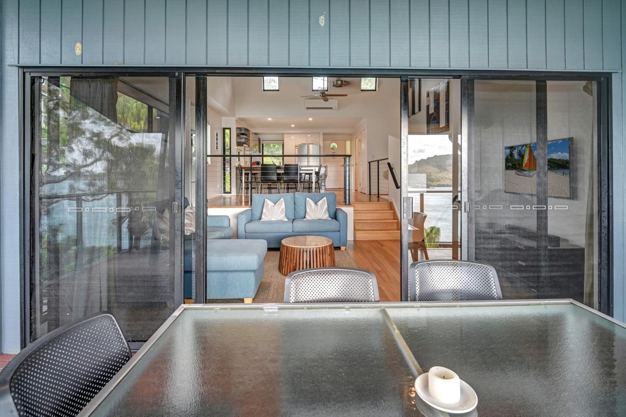 Apartment Shorelines
