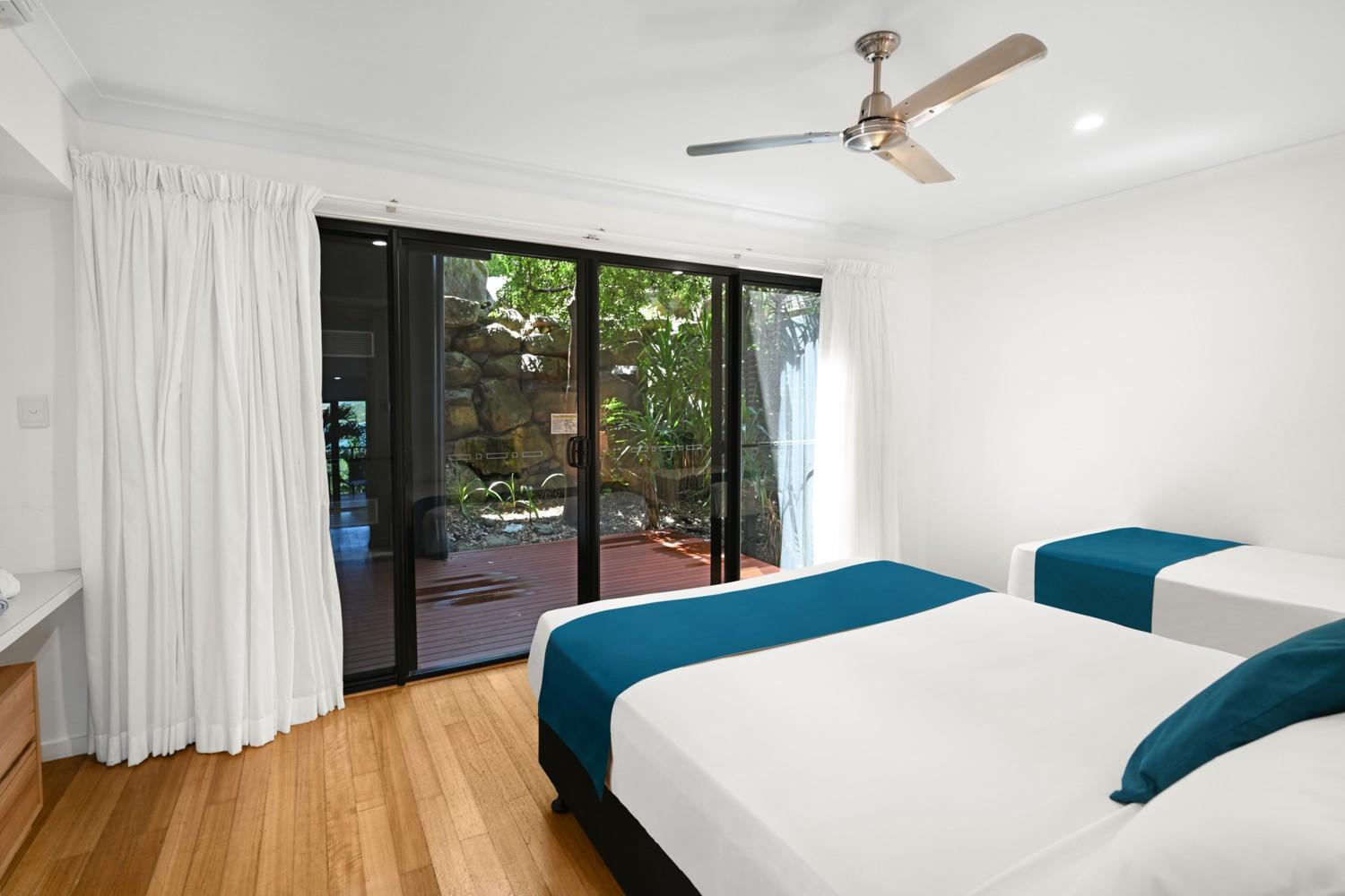 Shorelines Apartment Hamilton Island