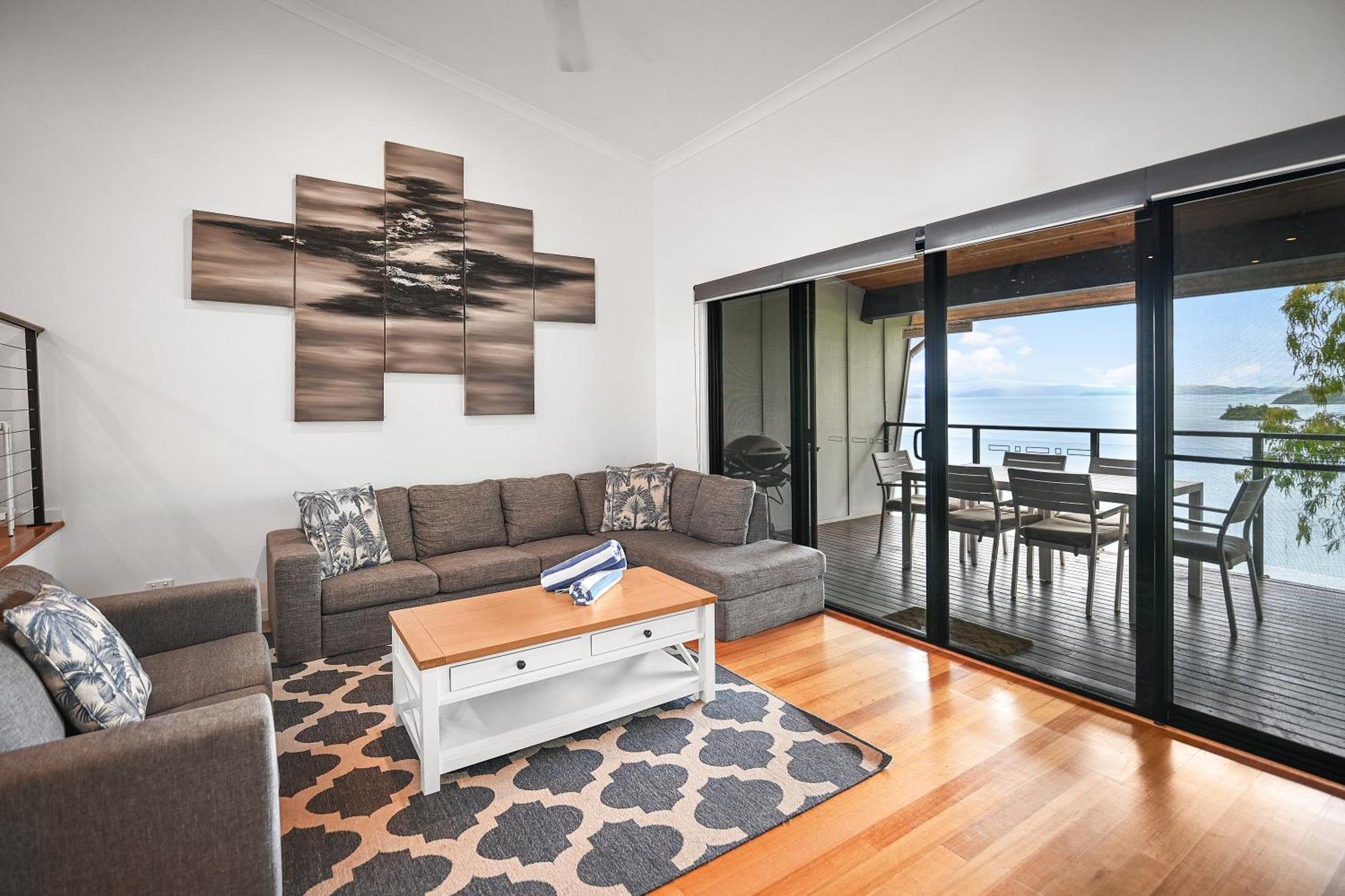 Shorelines Apartment
