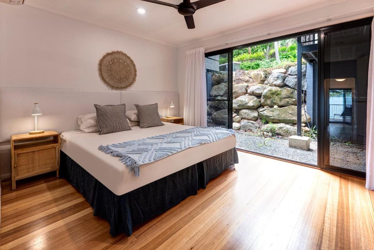 Apartment Panorama 10 - Buggy Included! Hamilton Island