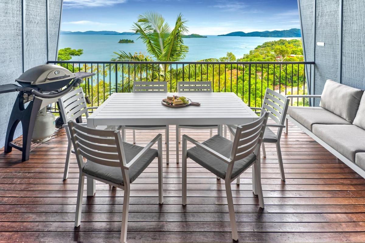 Panorama 10 - Buggy Included! * Hamilton Island