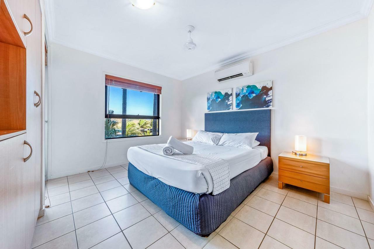 Oasis 22 *