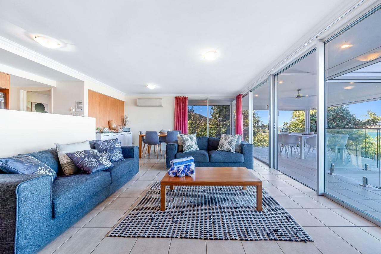Oasis 22 * Hamilton Island